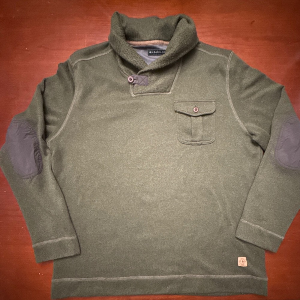 G.H. Bass & Co. Sweater‎ shawl collar green L/XL vintage elbow patch button